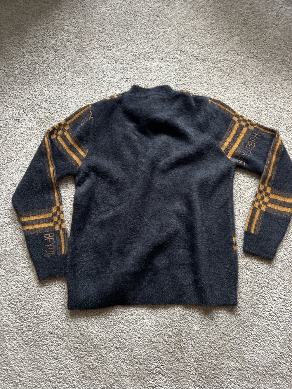 NWOT Unisex Black and Gold Patterned Sweater image 3
